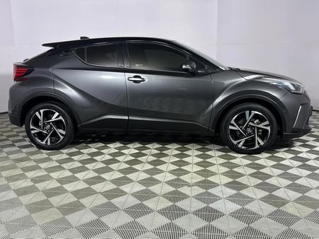 2023-Toyota-C-HR-12T-Luxury-Auto_3