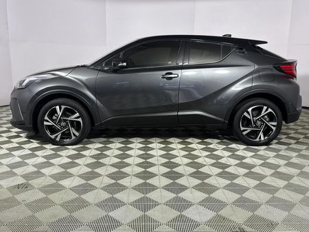 2023-Toyota-C-HR-12T-Luxury-Auto_5
