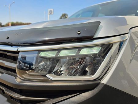 2025-Volkswagen-Amarok-20-TDI-125kW-Double-Cab_10