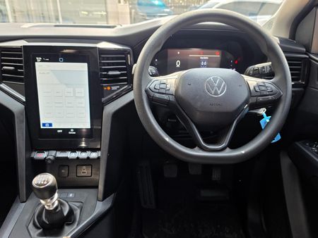2025-Volkswagen-Amarok-20-TDI-125kW-Double-Cab_15