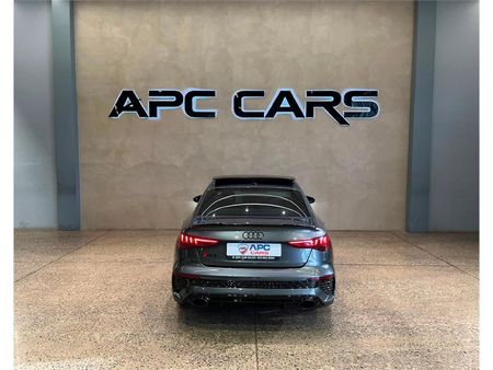 2025-Audi-RS3-Quattro-Auto_4