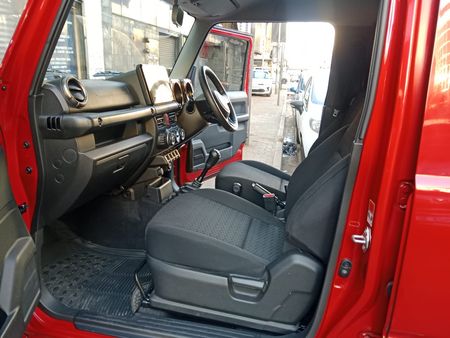 2025-Suzuki-Jimny-15-GL-AllGrip-5-Door_9