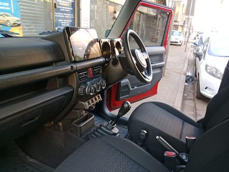 2025-Suzuki-Jimny-15-GL-AllGrip-5-Door_10