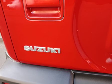 2025-Suzuki-Jimny-15-GL-AllGrip-5-Door_15