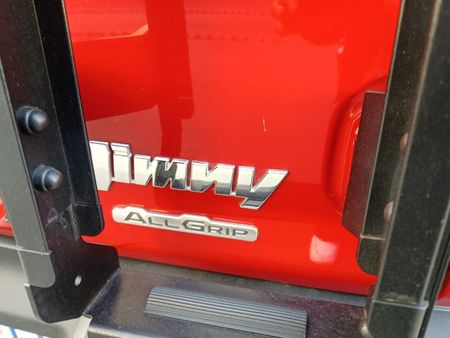 2025-Suzuki-Jimny-15-GL-AllGrip-5-Door_16