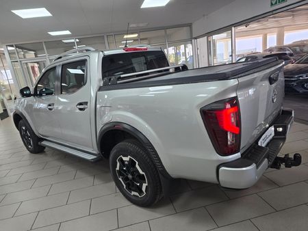 2025-Nissan-Navara-25-DDTi-LE-Plus-4X4-Auto-Double-Cab_3