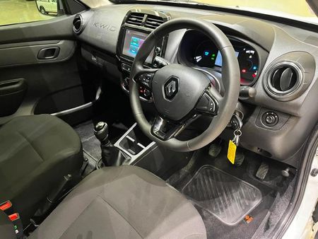 2024-Renault-Kwid-10-Techno_6