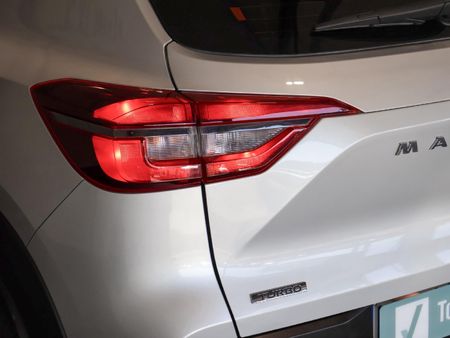2023-Nissan-Magnite-10T-Acenta-Auto_9