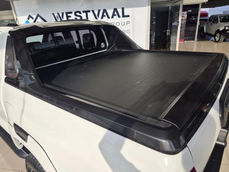 2019-Toyota-Hilux-28-GD-6-Raider-4x4-Auto-Double-Cab_11