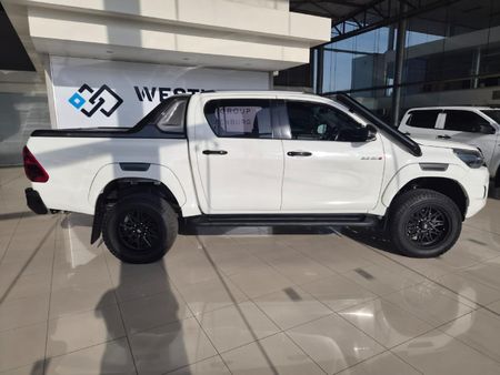 2019-Toyota-Hilux-28-GD-6-Raider-4x4-Auto-Double-Cab_13