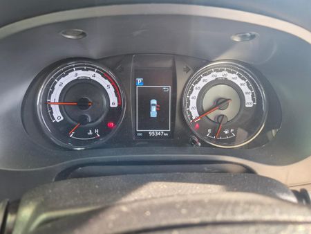 2019-Toyota-Hilux-28-GD-6-Raider-4x4-Auto-Double-Cab_14