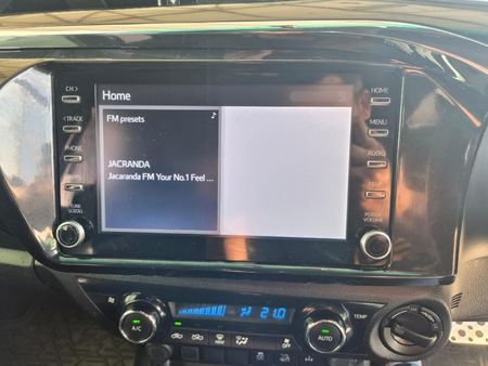 2019-Toyota-Hilux-28-GD-6-Raider-4x4-Auto-Double-Cab_16