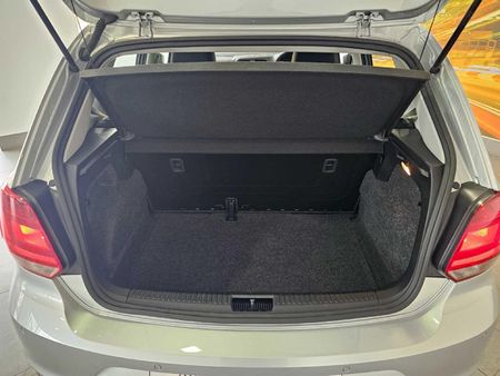 2026-Volkswagen-Polo-Vivo-14-Life_18