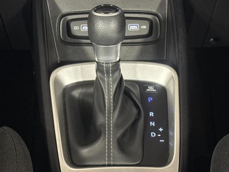 2022-Hyundai-Venue-10-TGDI-Motion-DCT_11