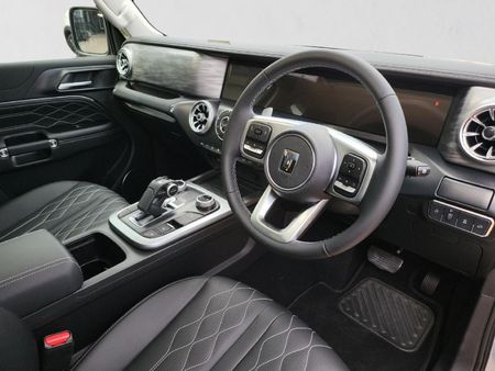 2026-GWM-Tank-300-24TD-Luxury-Auto_12