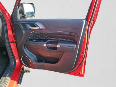 2026-GWM-Tank-300-24TD-Luxury-Auto_13