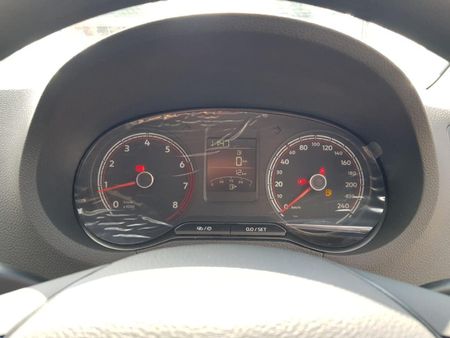 2026-Volkswagen-Polo-Vivo-14-Life_9