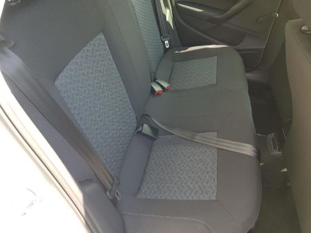 2026-Volkswagen-Polo-Vivo-14-Life_12