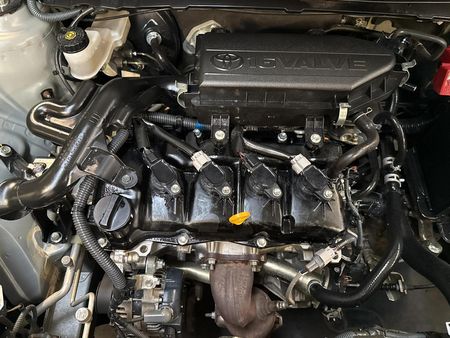 2012-Toyota-Etios-15-XS-5-dr_14