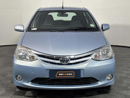 2012-Toyota-Etios-15-XS-5-dr_1