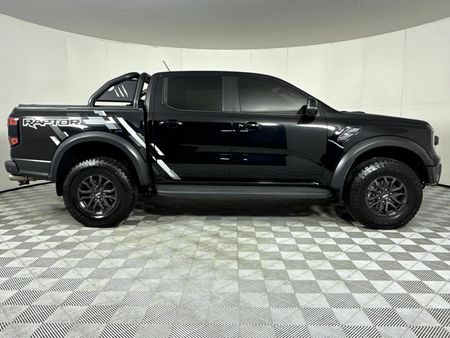 2023-Ford-Ranger-30-V6-Bi-Turbo-Ecoboost-Raptor-4x4-Auto_3