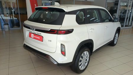 2025-Toyota-Urban-Cruiser-15-XS_9