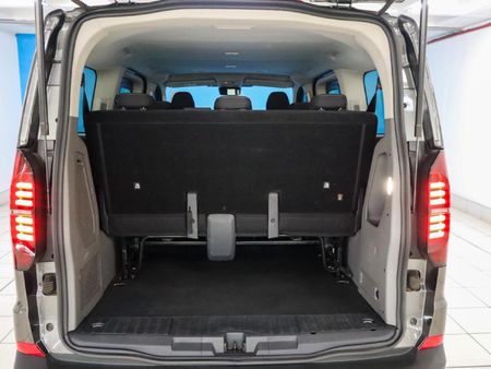 2026-Volkswagen-Transporter-Crew-Bus-20TDI-LWB-81kw-8-Seat_10