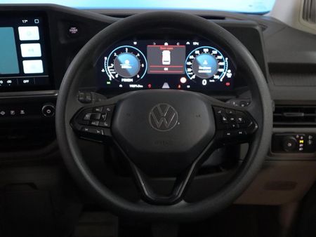 2026-Volkswagen-Transporter-Crew-Bus-20TDI-LWB-81kw-8-Seat_25