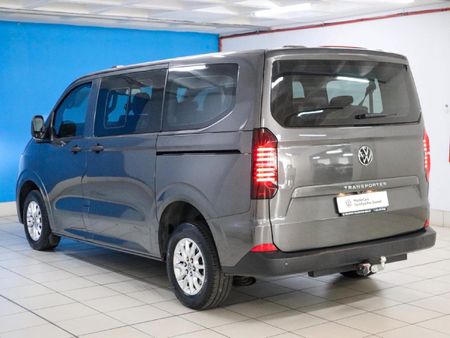2026-Volkswagen-Transporter-Crew-Bus-20TDI-LWB-81kw-8-Seat_8