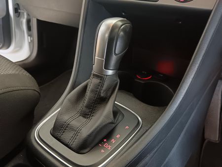 2017-Volkswagen-Polo-12-TSI-Highline-Auto-81kW_4