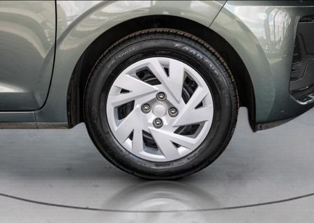 2025-Hyundai-Grand-i10-10-Motion_10