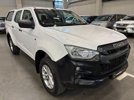 2023-Isuzu-D-Max-19-DDI-HR-L-Double-Cab_0