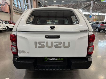 2023-Isuzu-D-Max-19-DDI-HR-L-Double-Cab_3