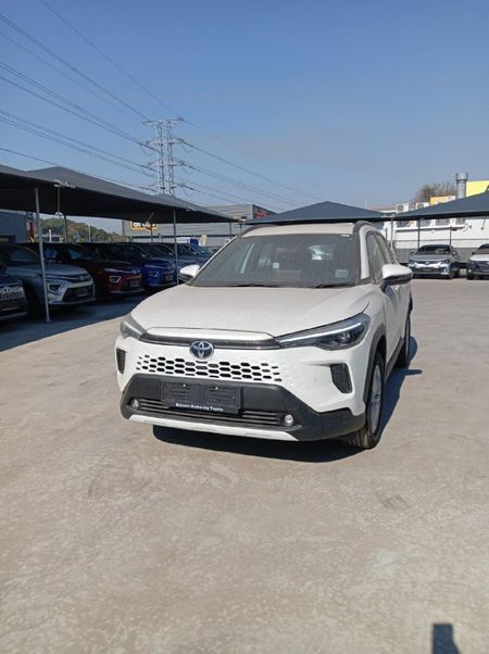 2026-Toyota-Corolla-Cross-18-XS_0