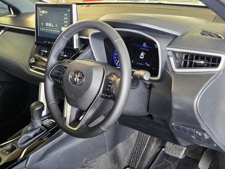 2026-Toyota-Corolla-Cross-18-XS_14