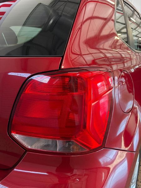 2024-Volkswagen-Polo-Vivo-14-Comfortline-5-dr_15