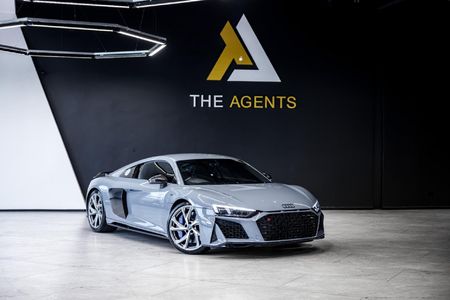 2024-Audi-R8-52-V10-quattro-Auto_0