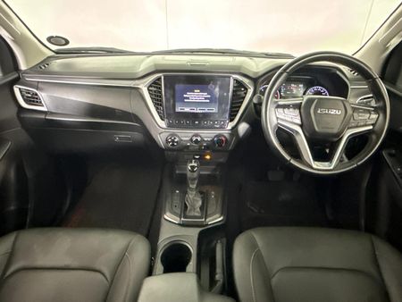 2023-Isuzu-D-Max-19-DDI-HR-LS-Auto-Double-Cab_6