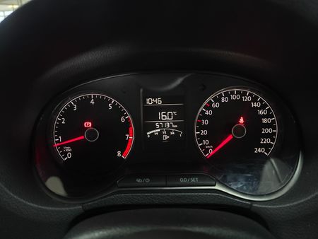 2023-Volkswagen-Polo-Vivo-14-Trendline-5-dr_14