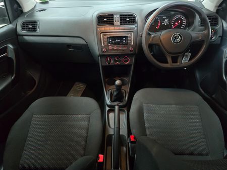 2023-Volkswagen-Polo-Vivo-14-Trendline-5-dr_8