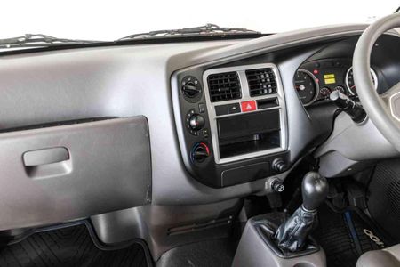 2026-Hyundai-H100-Bakkie-26D-Dropside_16