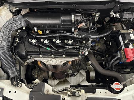 2024-Suzuki-Swift-12-GL_13