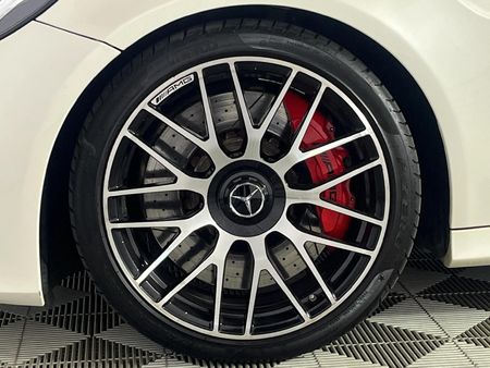 2017-Mercedes-AMG-C-Class-C63-AMG-S_15
