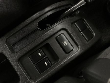 2025-Suzuki-Jimny-15-GLX_21