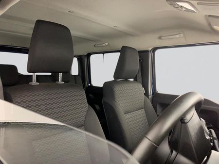 2025-Suzuki-Jimny-15-GLX_26
