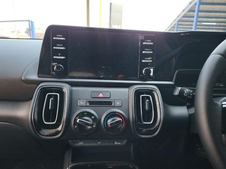 2026-Kia-Sonet-15-LS-Auto_19