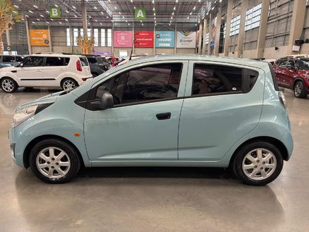 2011-Chevrolet-Spark-12-L_5