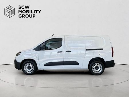 2026-Fiat-Doblo-Cargo-Maxi-16-MultiJet-Panel-Van_2