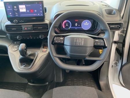 2026-Fiat-Doblo-Cargo-Maxi-16-MultiJet-Panel-Van_6
