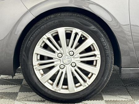 2021-Peugeot-208-12T-Allure_15